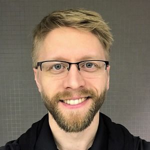 Meet your Posher, Chris